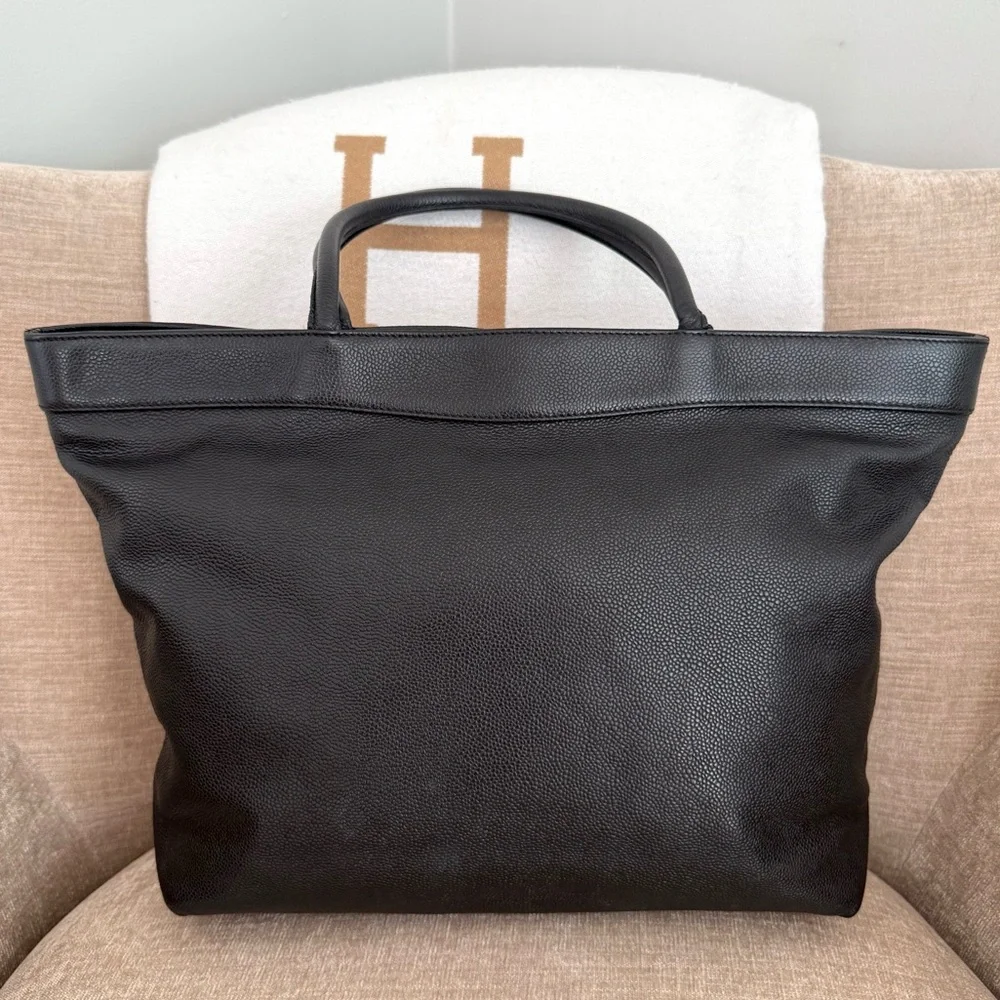 Authentic Chanel Caviar leather CC Timeless Tote Bag black leather medium